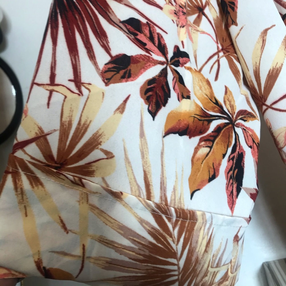 Top - Picture 5 of 5